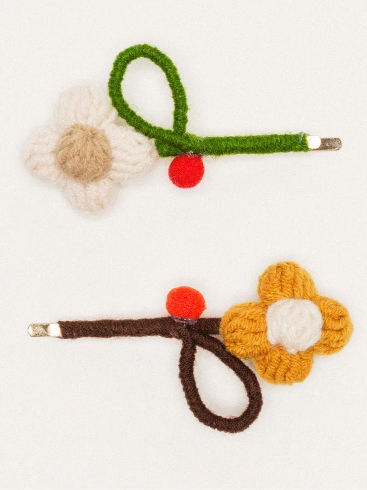 Dapper Daisy Bobby Pin Crochet Hair Clip