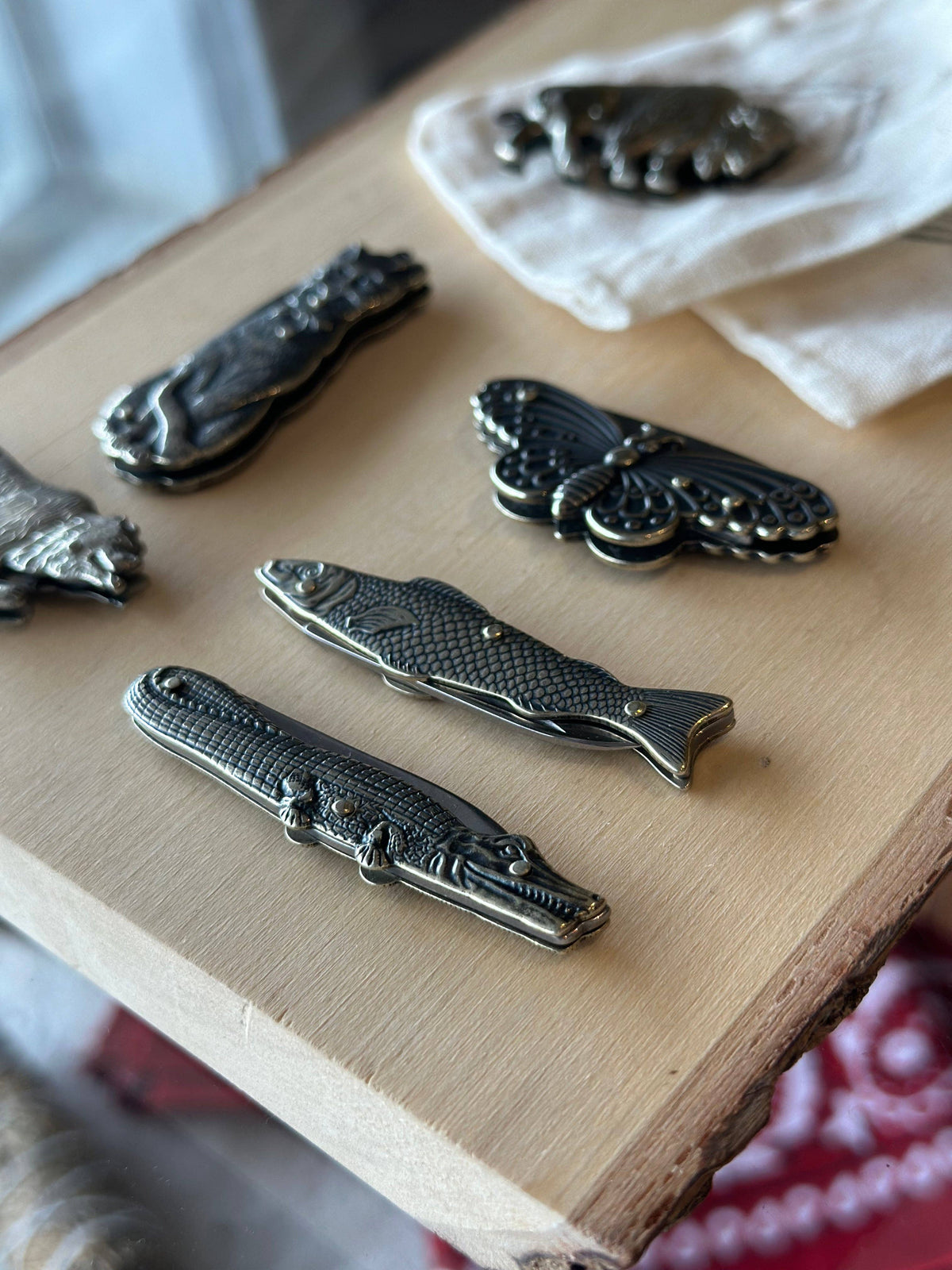 Cute Little Brass Animal Pocket Knife : Alligator