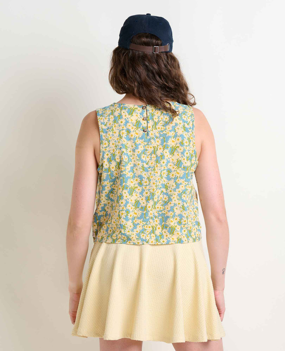 Sunkissed Button Back Tank (Glacier Daisy Field Print)