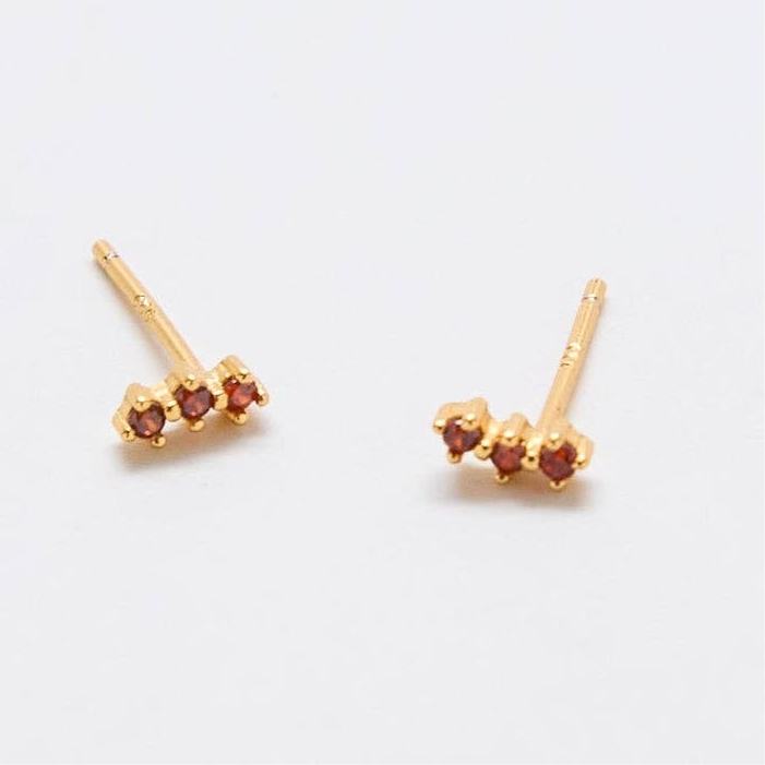 Red Garnet Gold Bar Stud Earring