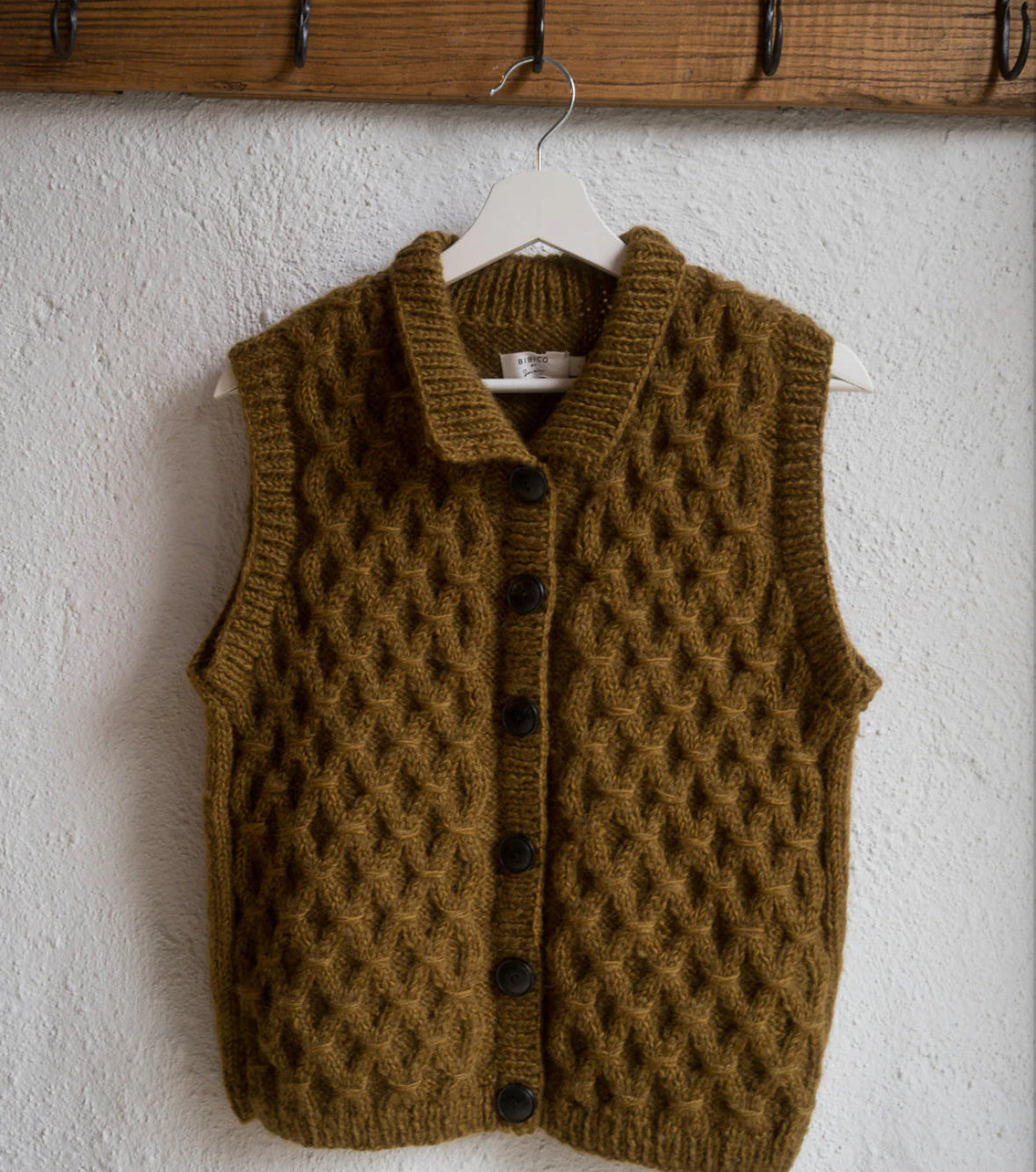 Peppa Buttoned Vest Whisky