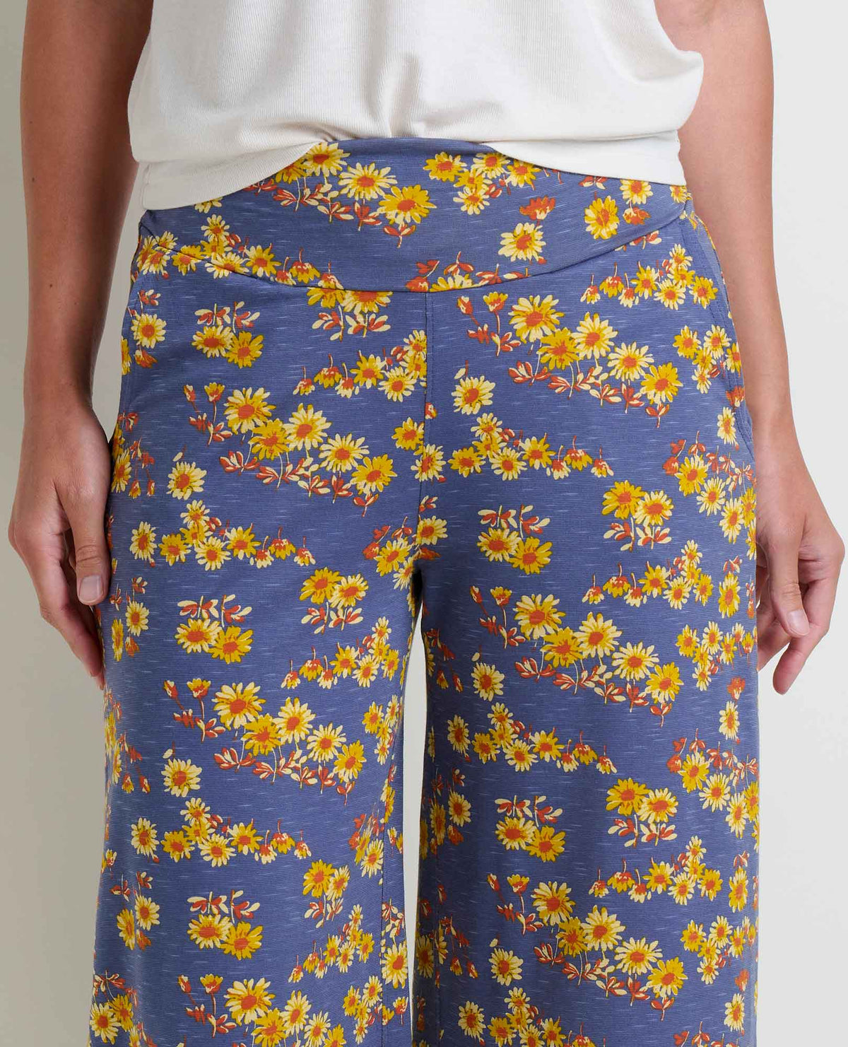 Chaka Wide Leg Pant (Blue Shadow Daisy Print)