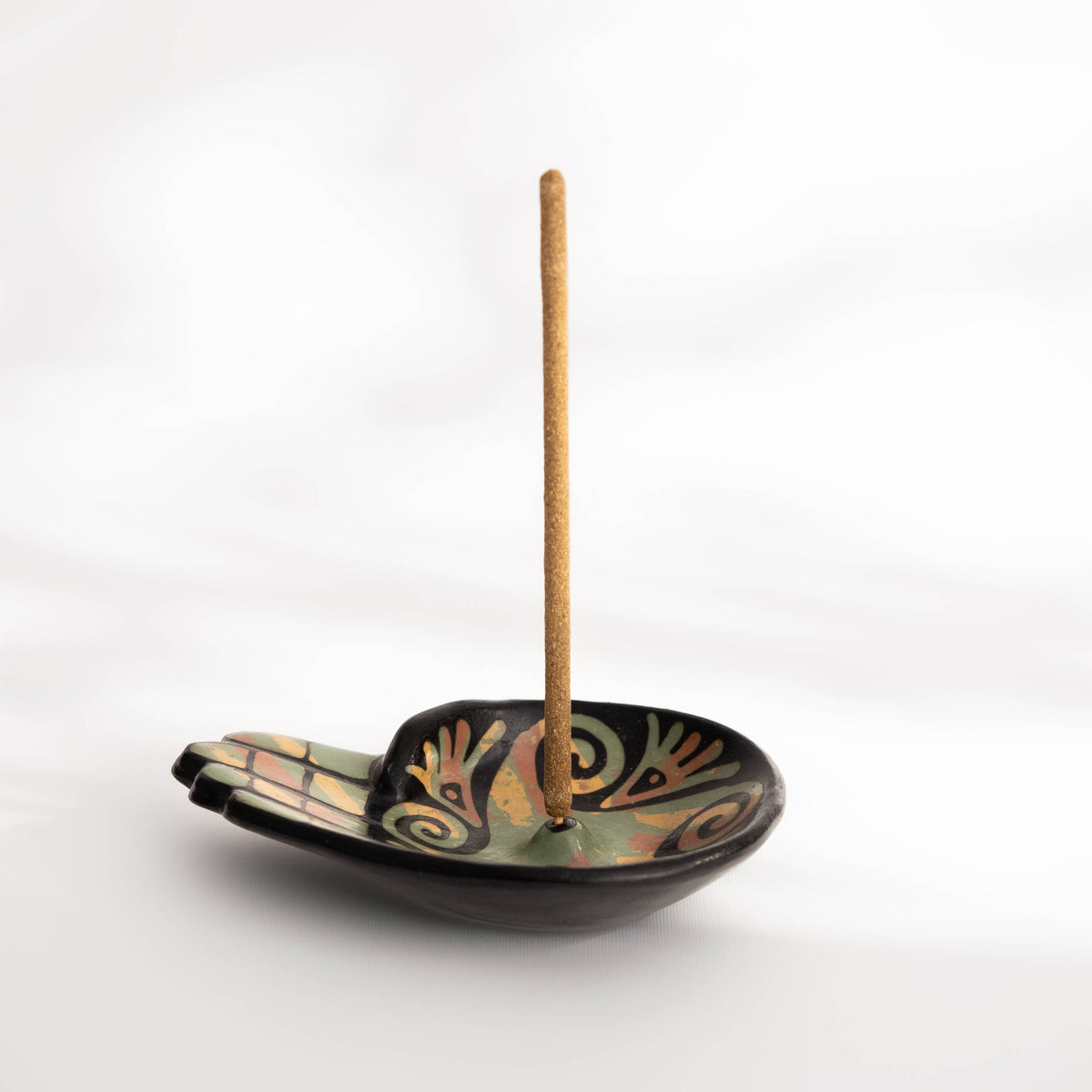 Chulucanas Ceramic Incense Holder Modelo Mano: Peach