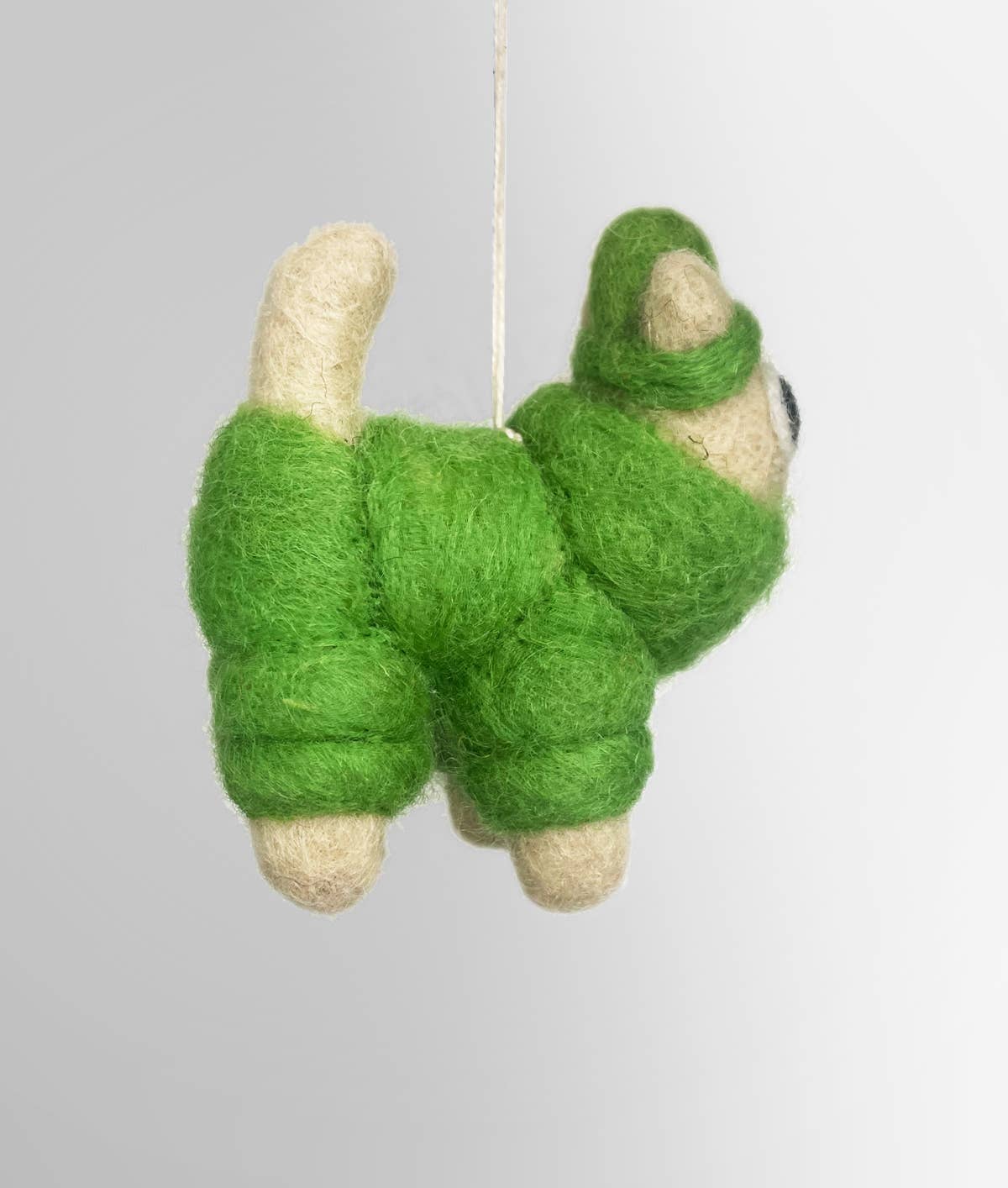 Handmade Felt: “Lee” Cat Ornament