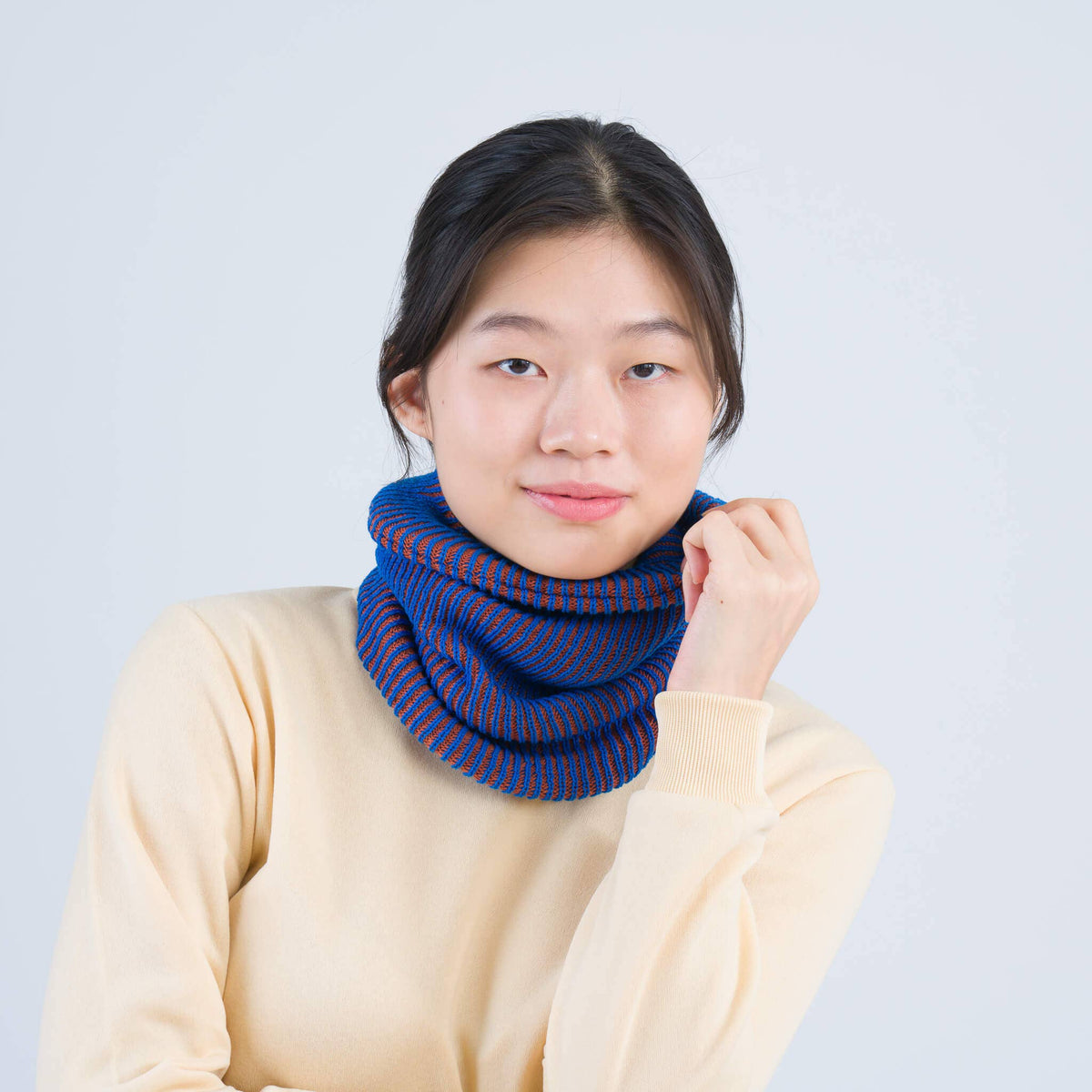 Simple Rib Knit Snood: Ruby Red