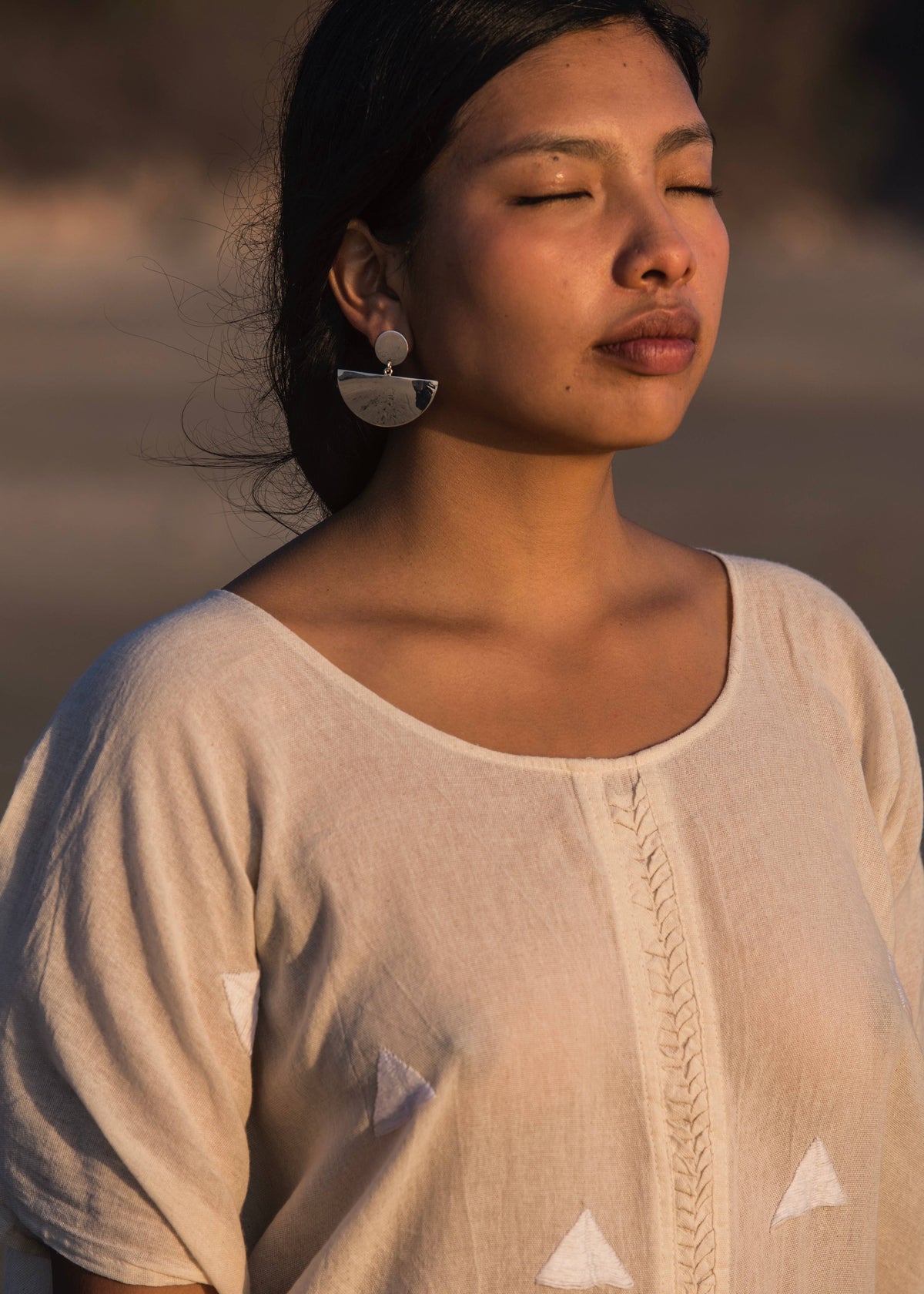 Embroidered Cotton Huipil Tunic - Made in Oaxaca - Natural