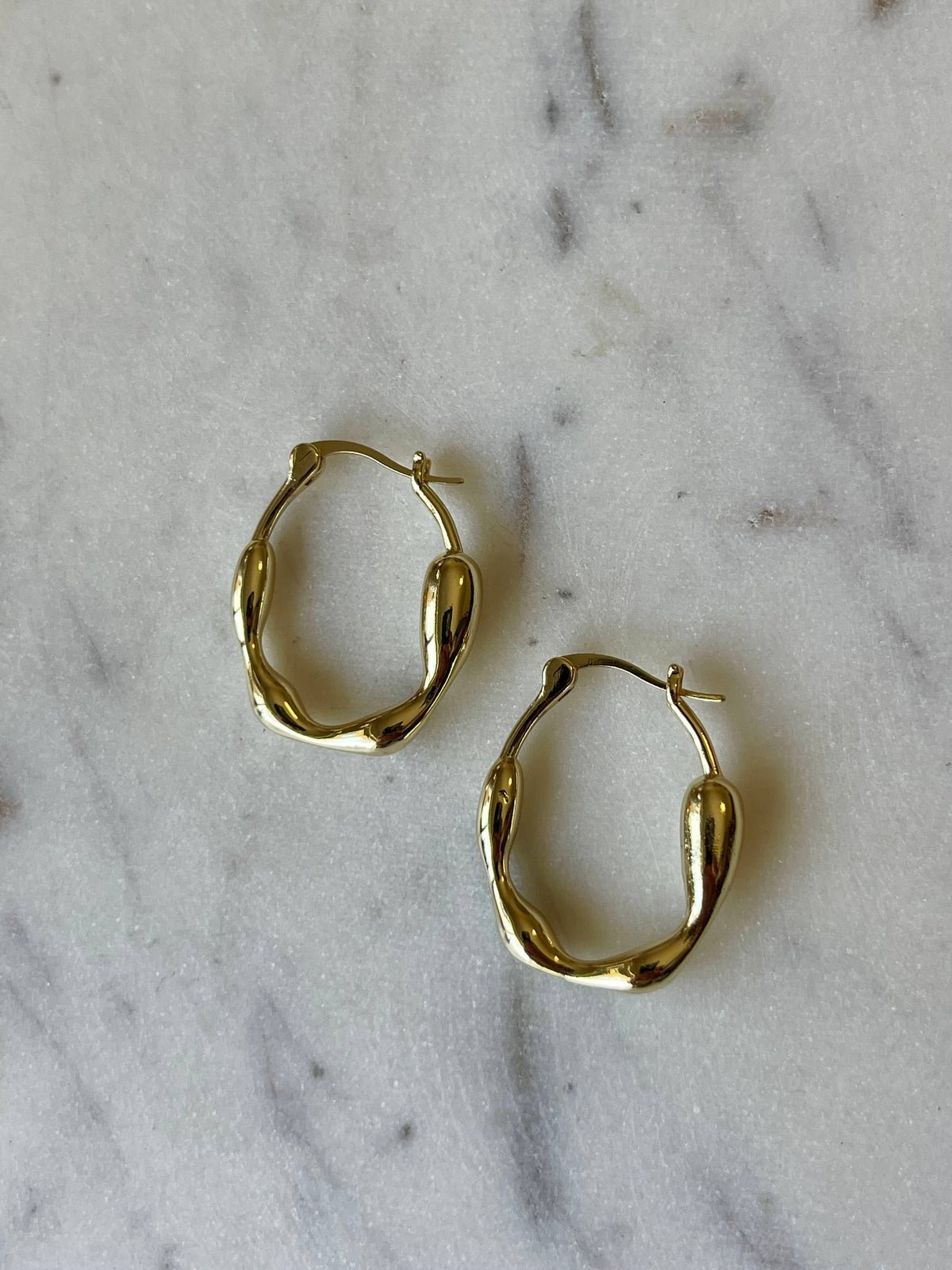 Kalea Natural Hoop Gold Earrings